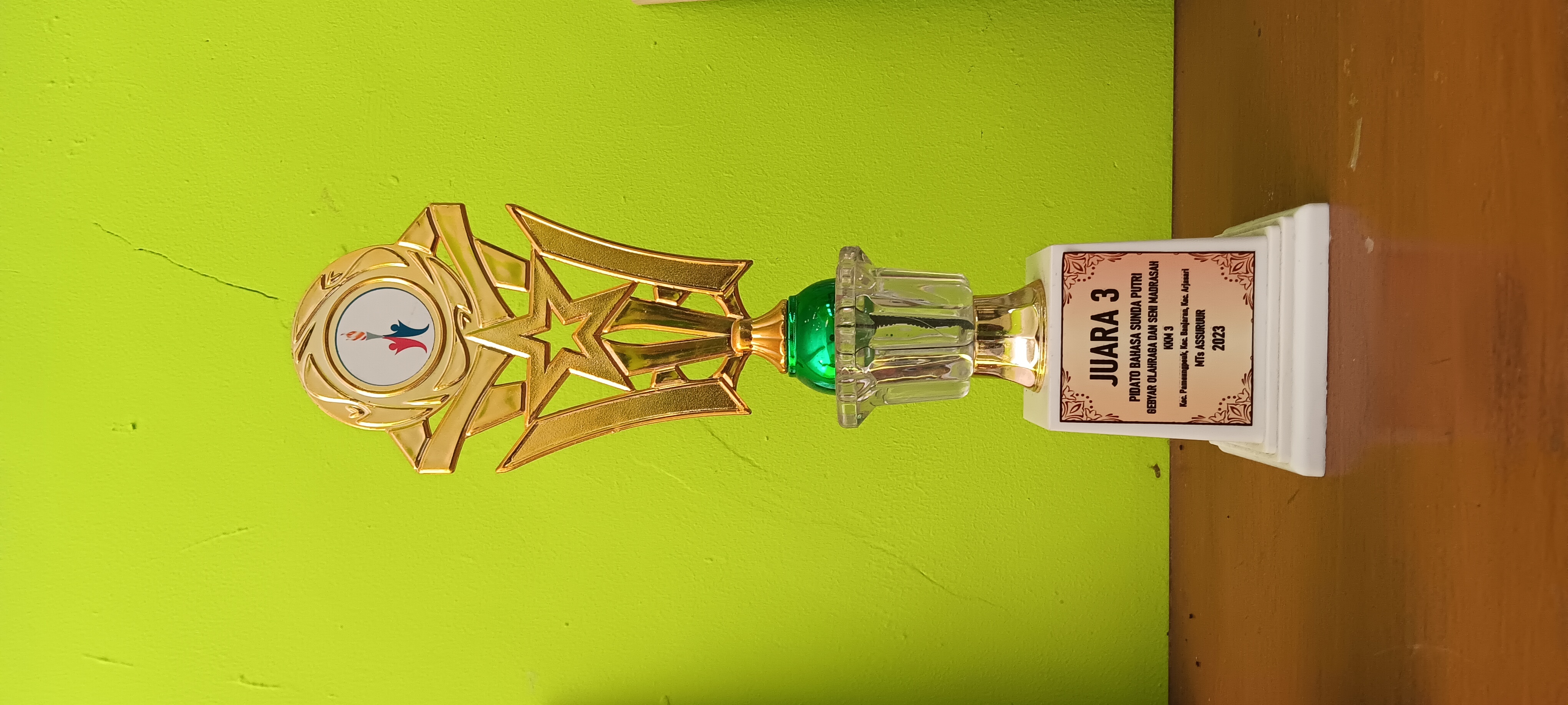 Juara 3 Pidato B. Sunda KKM 3 Kab. Bandung